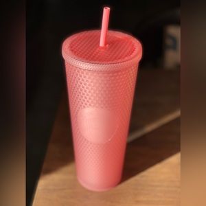 Venti Pink Studded Starbucks Tumblr. WINTER COLLECTION
